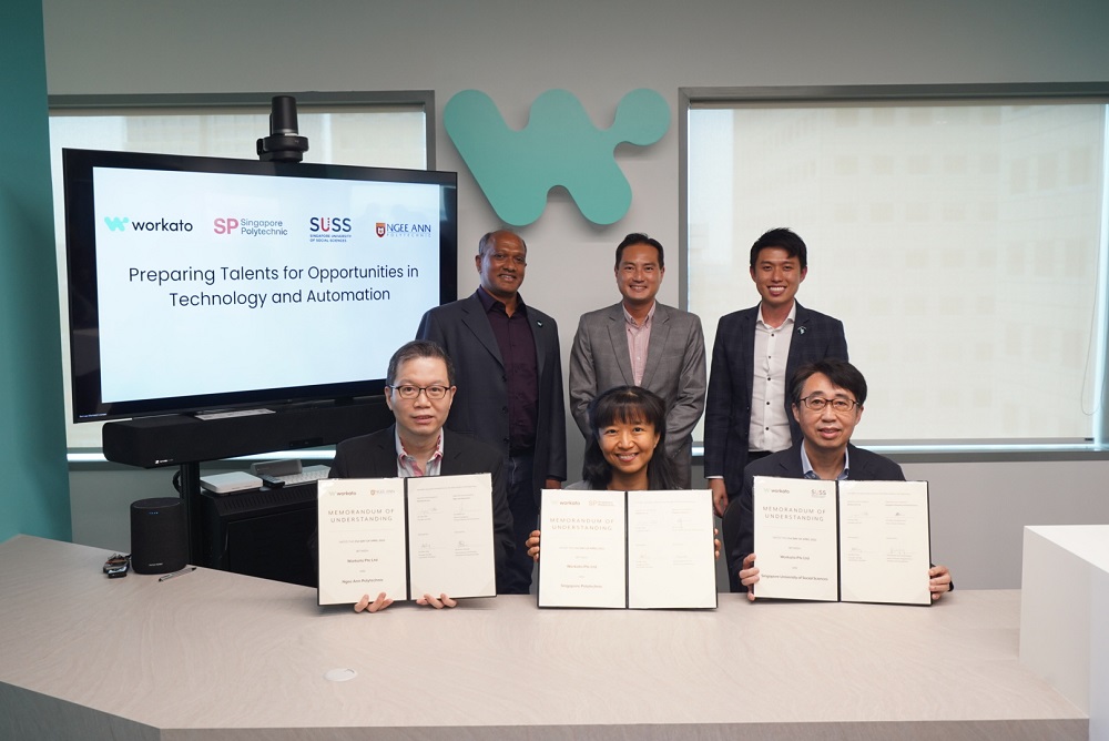 WORKATO-S-LAUNCH-EVENT-1-MOU-Sig.JPG
