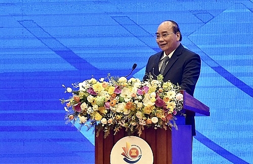 Thủ tướng Nguyễn Xuân Phúc phát biểu tại Hội nghị. (Ảnh: VGP/Quang Hiếu)
