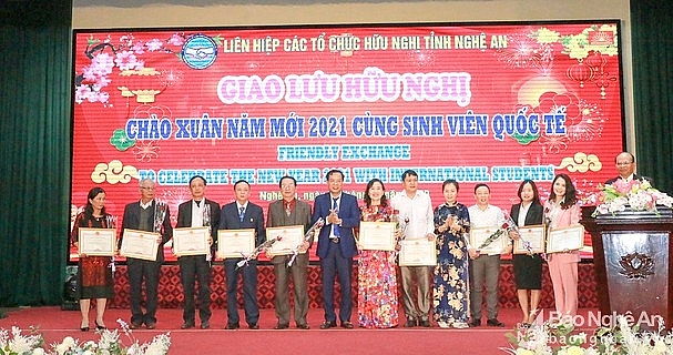 Nghệ An: Giao lưu hữu nghị chào Xuân 2021 cùng sinh viên quốc tế