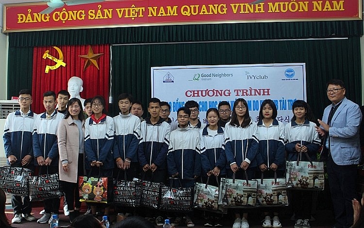 Viện trợ phi chính phủ nước ngoài - nguồn lực góp phần phát triển kinh tế - xã hội