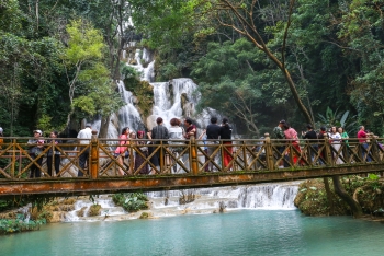 Trong năm 2022, Lào có thể đón hơn một triệu lượt khách du lịch quốc tế đến tham quan, nghỉ dưỡng