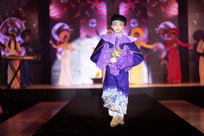 Hình ảnh trong chương trình Vietnam International Fashion Tour