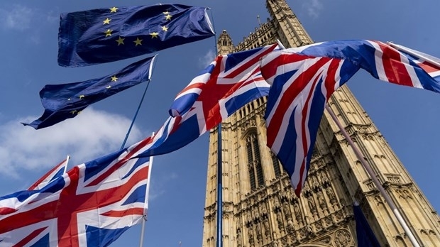 quoc hoi anh thong qua lan cuoi du luat brexit