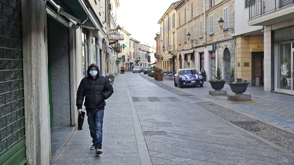 italy iran them ca tu vong vi covid 19