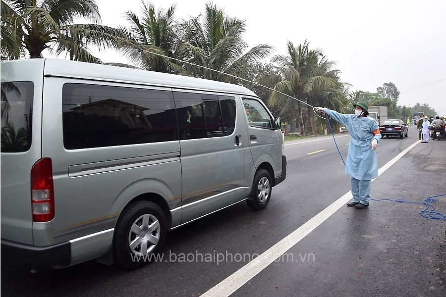 hai phong nguoi ve tu vung dich covid 19 phai tu tra phi cach ly