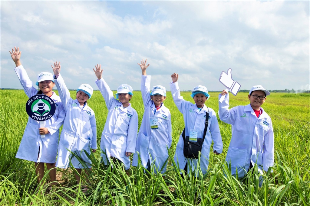 chuyen hau truong cua moi hop sua hoc duong