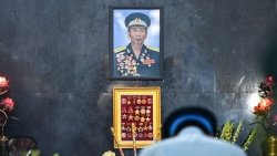 Xúc động tang lễ anh hùng phi công Nguyễn Văn Bảy tại TP HCM