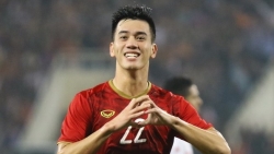 Sau siêu phẩm trận Việt Nam – UAE, Tiến Linh rời đội tuyển quốc gia