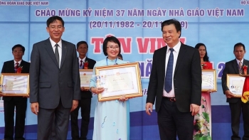 vinh danh 183 thay co giao dat danh hieu nha giao cua nam 2019