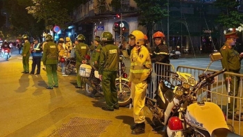 ha noi 3000 canh sat chong dua xe sau chung ket u22 viet nam indonesia