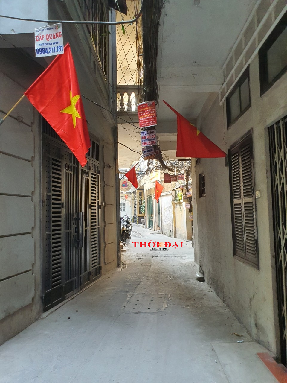 Hà Nội rực rỡ cờ hoa chào mừng Đại hội XIII của Đảng Hà Nội rực rỡ cờ hoa chào mừng Đại hội XIII của Đảng