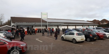 Chuỗi siêu thị hàng Việt lớn nhất tại Anh mở rộng mạng lưới phân phối