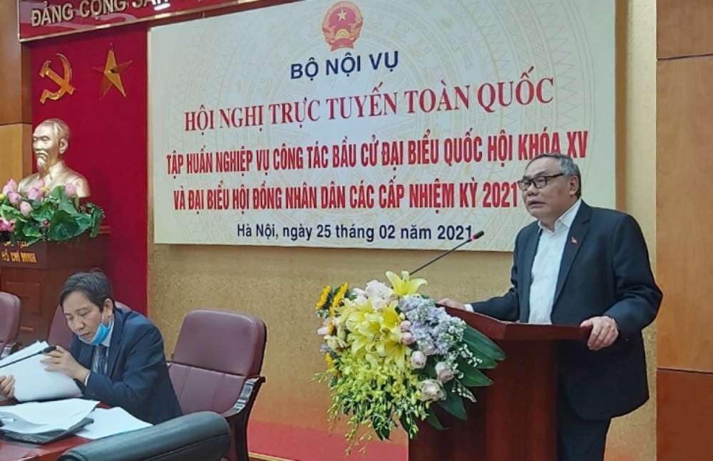 Tăng đại biểu chuyên trách để tăng chất lượng hoạt động của Quốc hội