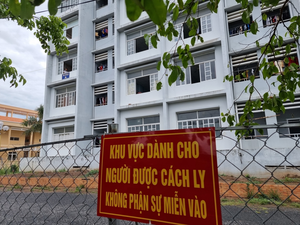Thông tin COVID-19: Chiều 28/4, Việt Nam thêm 8 ca mắc mới