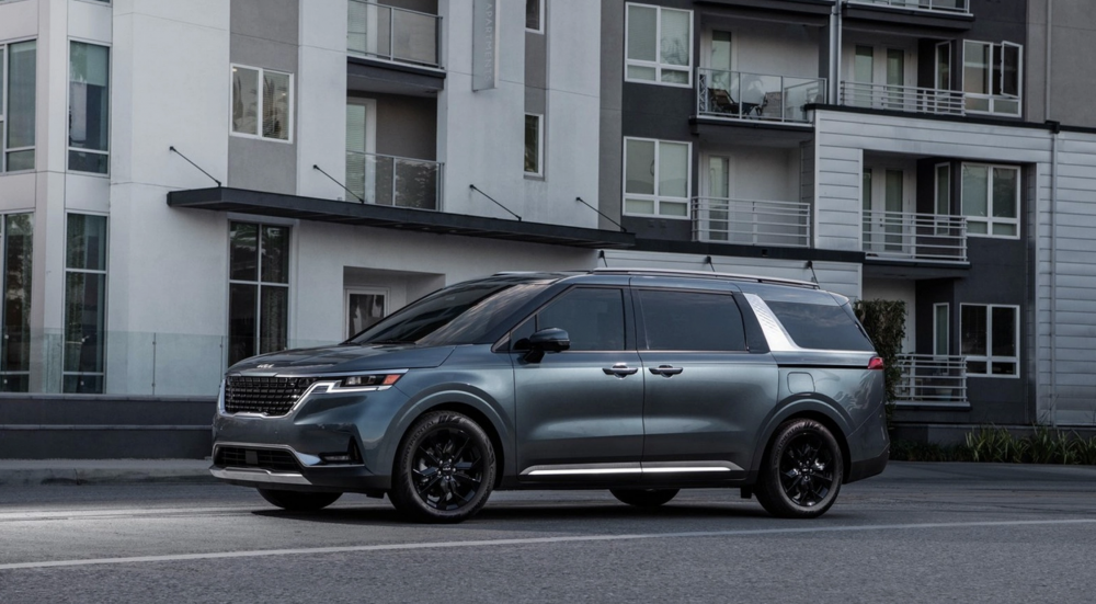 Trước nguy cơ cháy xe, KIA Sedona 2021 bị triệu hồi tại Mỹ