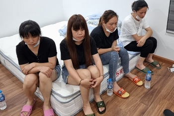 nong ha noi phat hien them 12 nguoi trung quoc dang o chui tai chung cu samsora