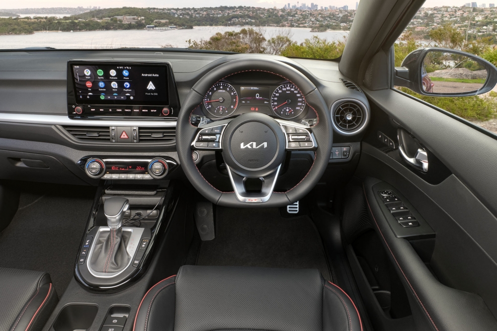 Kia Cerato 2022 chưa đến 470 triệu sẽ 