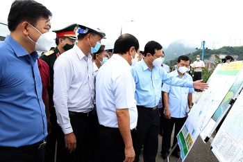 Phó Thủ tướng Chính phủ Lê Văn Thành: Thực hiện thật nghiêm các quy định về bảo đảm an toàn hồ đập