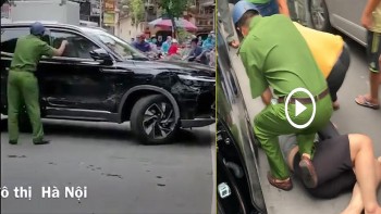 Thanh niên lái xe Beijing “bất bình thường” gây náo loạn trên đường phố Hà Nội