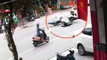 sang duong thieu quan sat nu ninja lead bi xe may tong trung