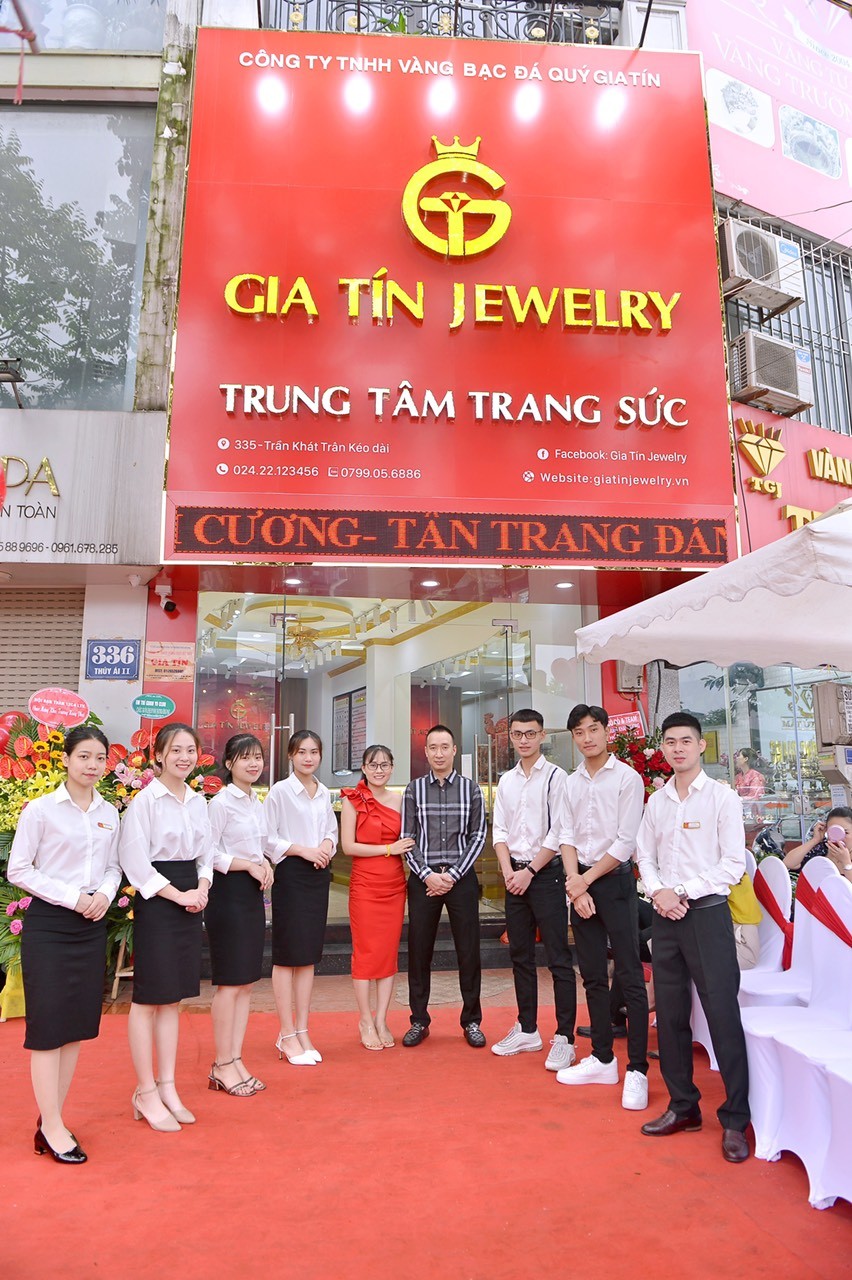 Hành trình vượt khó của cô chủ Gia Tín Jewelry & Diamond