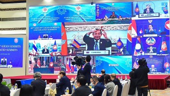 Việt Nam cùng các nước ASEAN giữ vững đoàn kết, ứng phó hiệu quả các thách thức