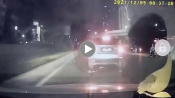 Tài xế xe sang BMW đánh võng, chèn ép người tham gia giao thông sau khi bị nhắc nhở