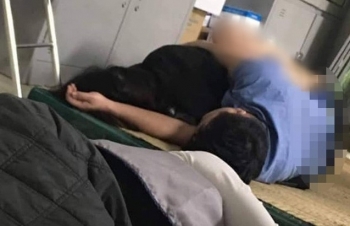 dinh chi nam bac si bi to om nu sinh thuc tap ngu trong ca truc