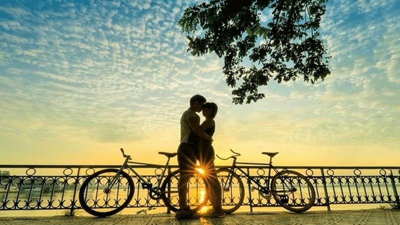 Ngày quốc tế nụ hôn 6/7: Nên hôn để thêm khỏe mạnh