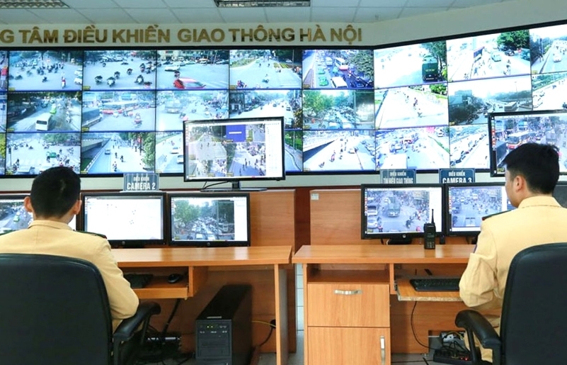 gan 7000 xe o to bi chan dang kiem vi dinh phat nguoi
