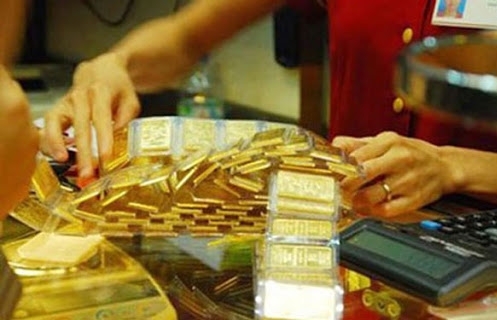 gia vang hom nay 292 vang giam manh khong ngung