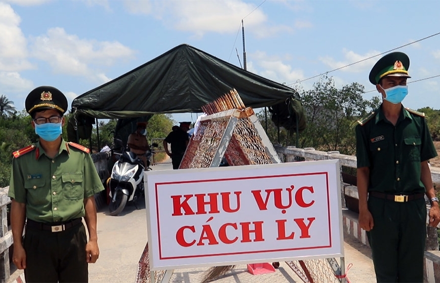 Phong tỏa cả đường bộ, đường sông nơi nữ bệnh nhân nhiễm Covid-19 ở khi về nước