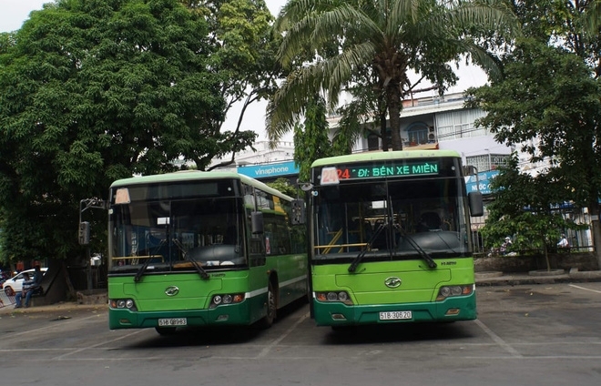 dich covid 19 tphcm tam dung hoat dong xe buyt tu 14