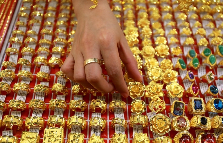 gia vang hom nay 14 quay dau giam sau toi 250000 dongluong