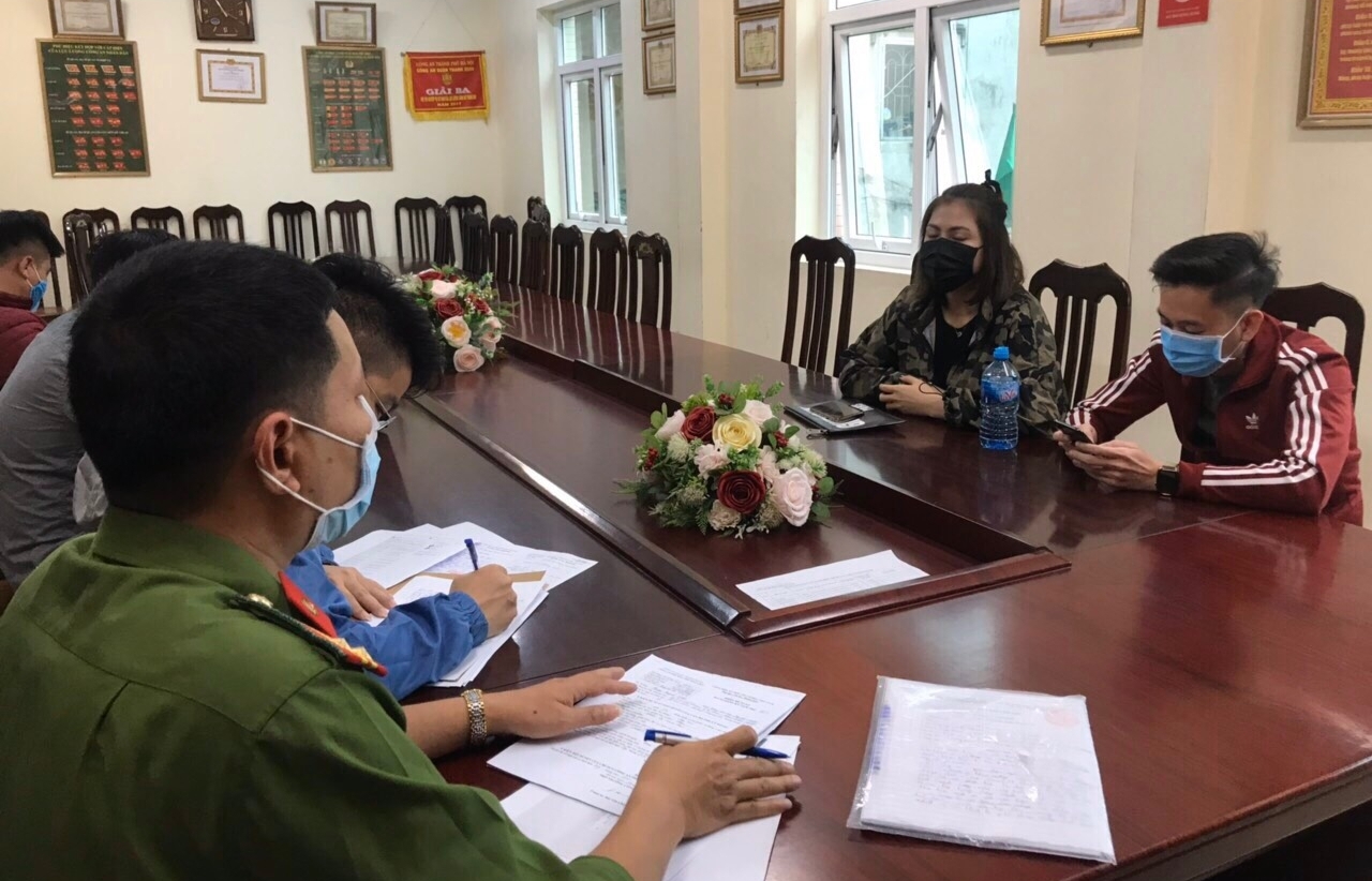 cong an ha noi tung tin gia ve covid 19 se bi khoi to xu phat toi 7 nam tu