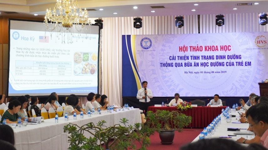 Bữa ăn học đường của trẻ em còn thiếu các vi chất thiết yếu