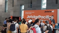 Hàng trăm hành khách Jetstar Pacific bị delay hơn 10 tiếng, hãng bồi thường 200.000 đồng