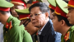 Cựu Trung tướng Phan Văn Vĩnh tiếp tục bị khởi tố trong vụ án buôn gỗ lậu