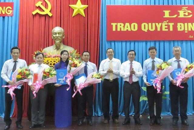 tien giang gd so tn mt bi ky luat duoc bo nhiem lam pho chanh van phong ubnd tinh