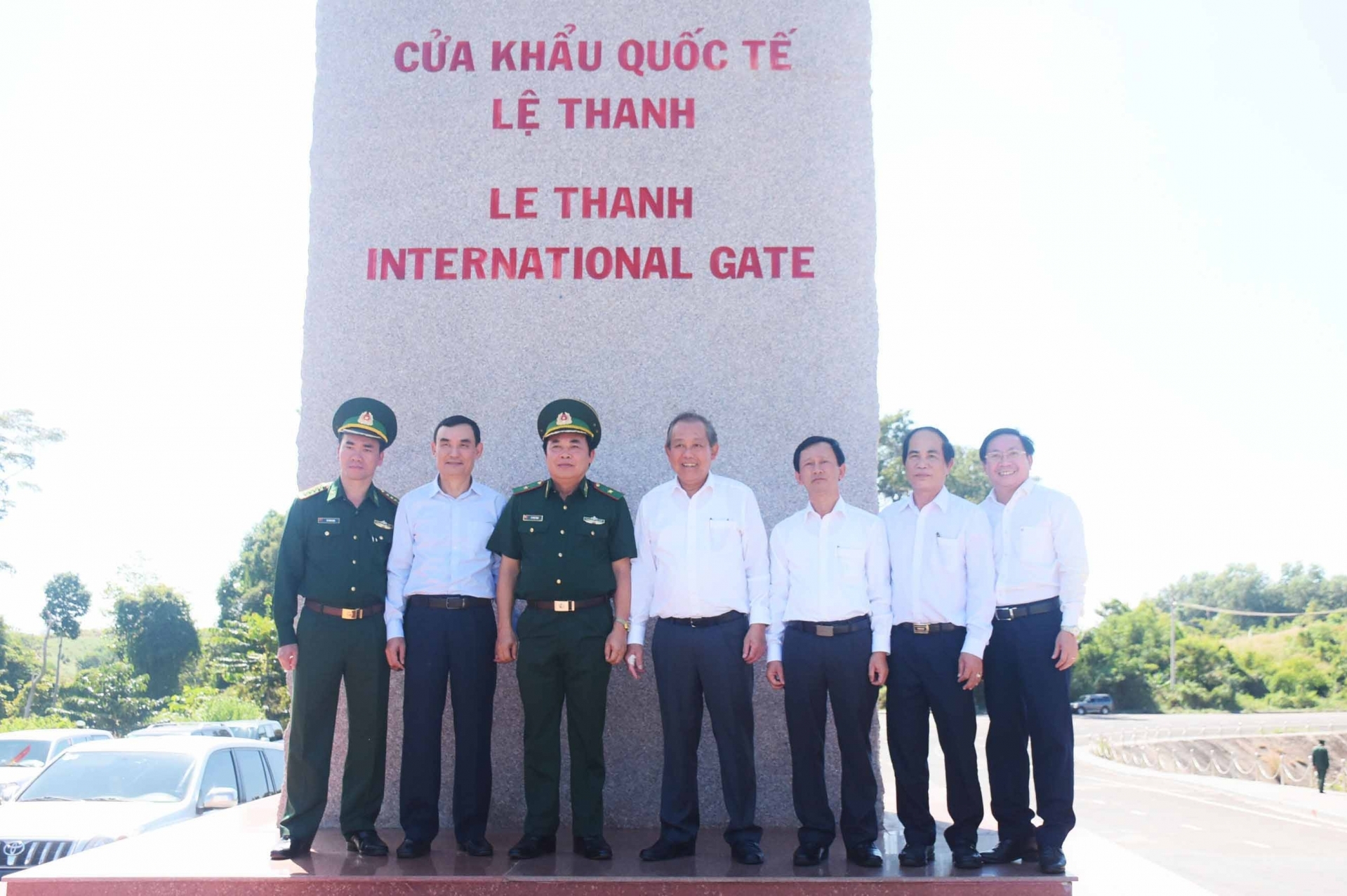 pho thu tuong truong hoa binh tham don bien phong cua khau quoc te le thanh