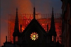 Cháy nhà thờ Đức Bà Paris: Nhiều tác phẩm nghệ thuật lớn vẫn an toàn