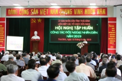 tren 300 can bo cong chuc tinh thai binh duoc tap huan cong tac doi ngoai nhan dan
