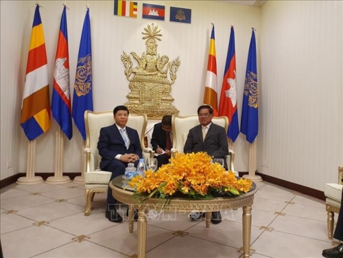 tiep tuc thao go mot so van de kho khan cho nguoi goc viet tai campuchia