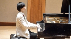 Tài năng Piano Việt Nam khát khao lan tỏa tinh hoa nhạc Việt ra thế giới