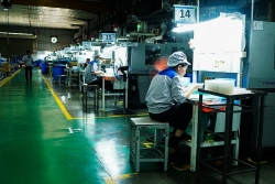 Sau Samsung, iPhone sắp chuyển nhà máy từ Trung Quốc sang Việt Nam?