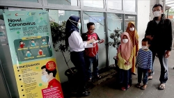 Indonesia: Bé gái 11 tuổi tử vong do cùng lúc nhiễm virus corona và sốt xuất huyết