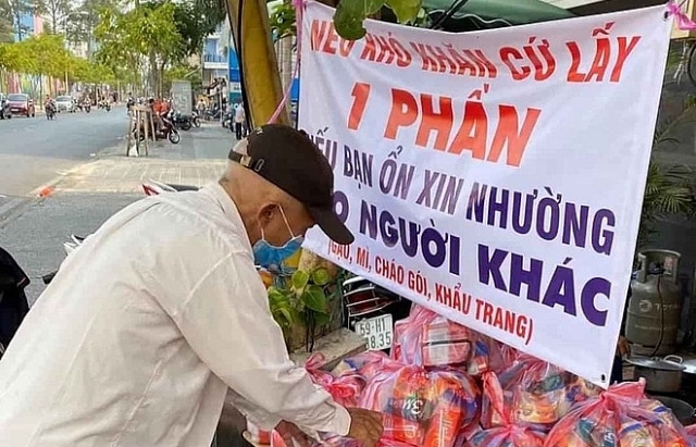 am long nhung suat an mien phi giua mua dich covid 19