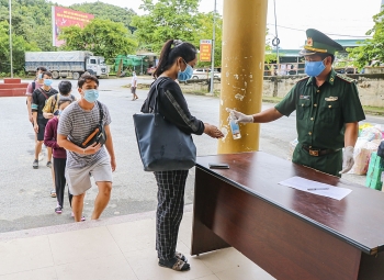 Bộ đội Biên phòng tỉnh Điên Biên vượt mưa, thắng lũ chống dịch nơi biên giới