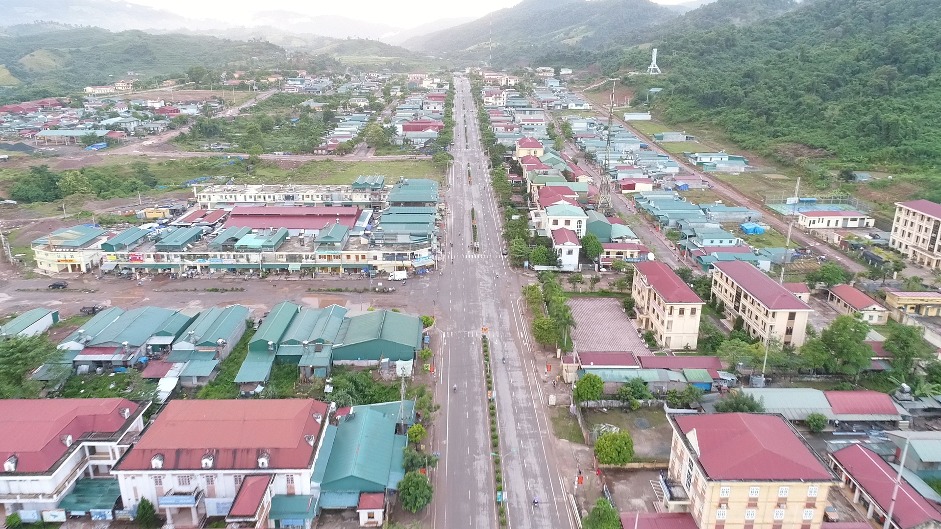 Nỗ lực giảm nghèo nơi cực Tây Tổ quốc