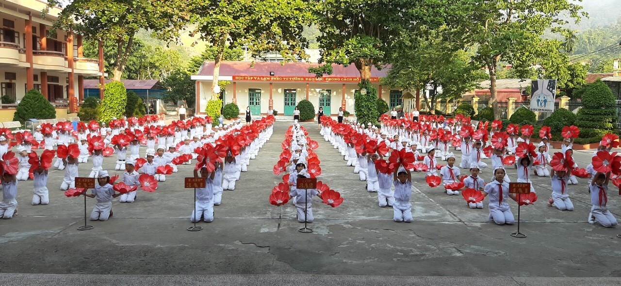 Tuần Giáo chuẩn bị các điều kiện cho chương trình GDPT mới ở bậc tiểu học
